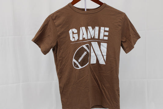 Place Game On cotton graphic t-shirt, Youth XL