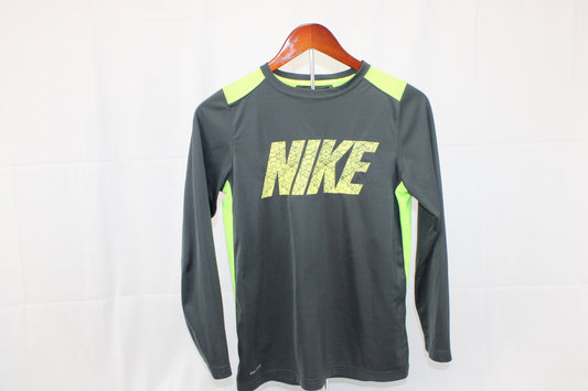 Nike Dri-Fit long sleeve moisture wicking t-shirt, Boy's L