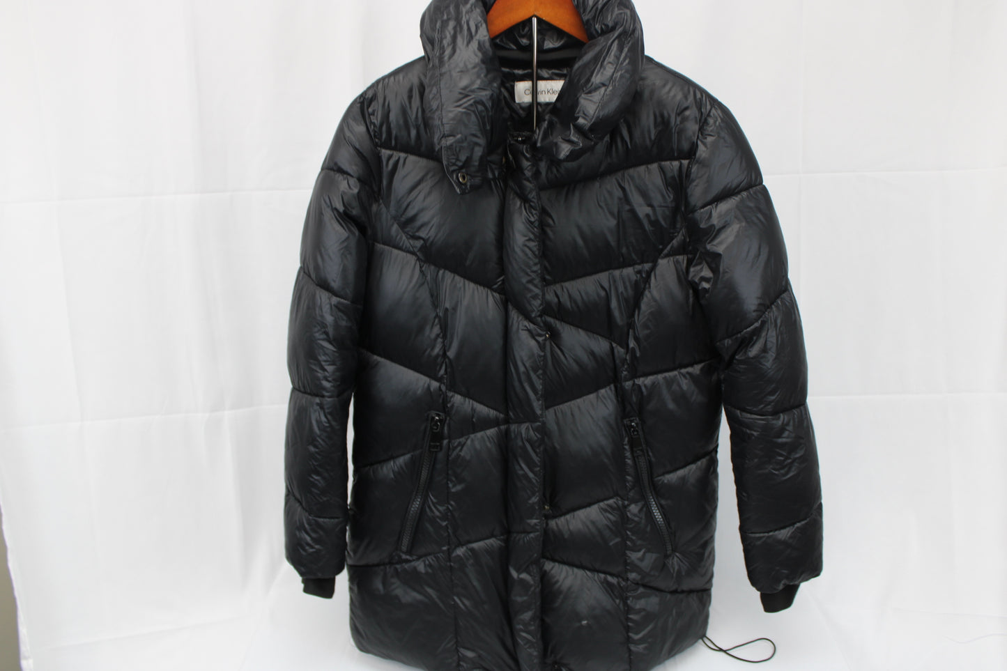 Calvin Klein long nylon insulated down jacket, Women's M