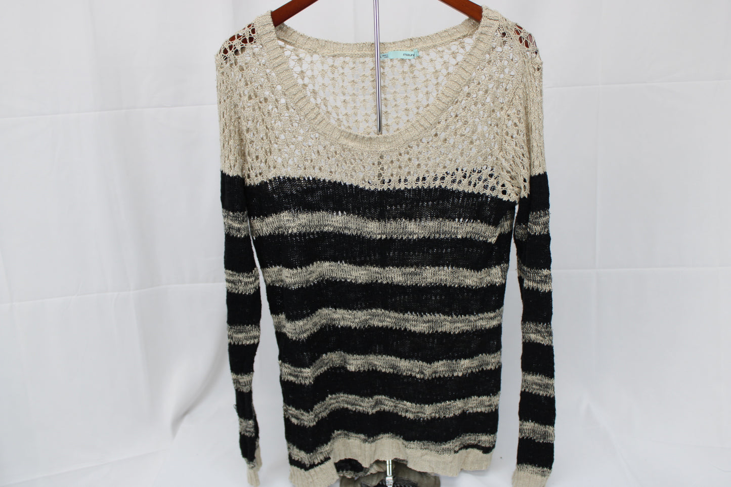 Maurice's cable knit v-neck sweater, Women's XL