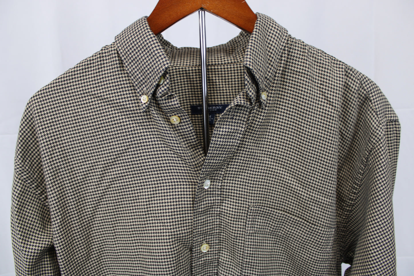 Burberry plaid button down dress shirt, Men's M