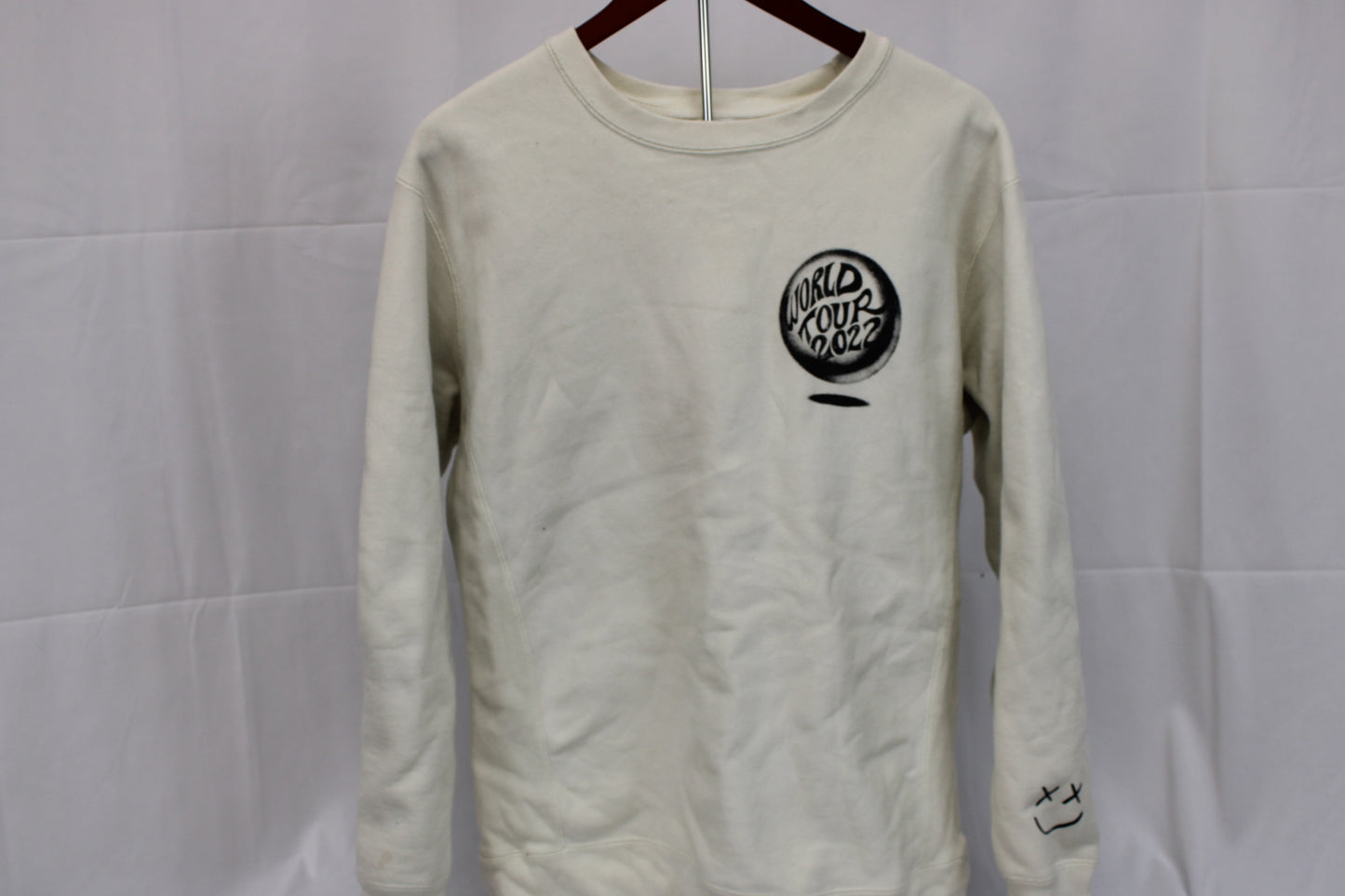 Louis Tomlinson World Tour 2022 crew neck sweatshirt, Men's L