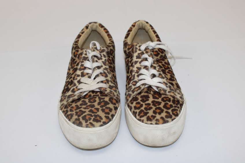 American Eagle cheetah print sneaker, Women's 8