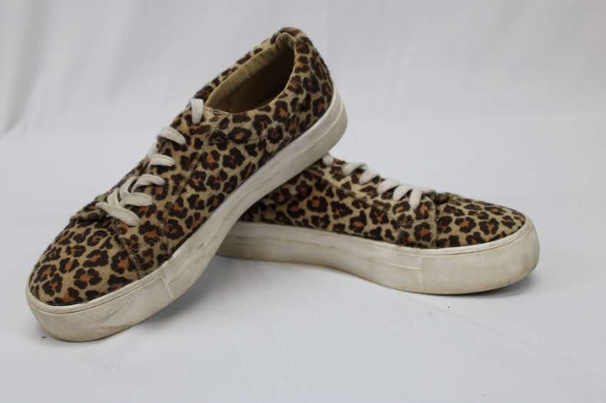 American Eagle cheetah print sneaker, Women's 8