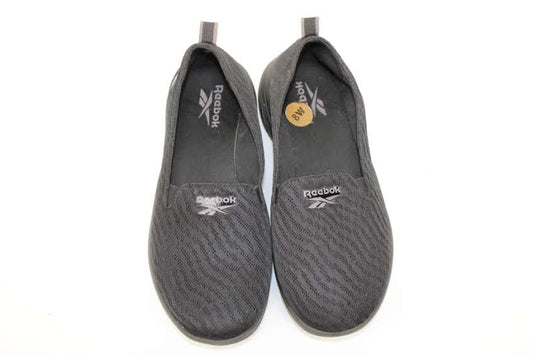 Reebok mesh slip on loafer, Women's 8 wide
