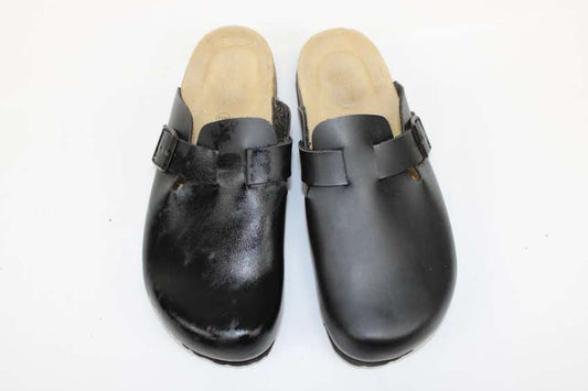 Cushionaire black leather slip on mule, Men's 11