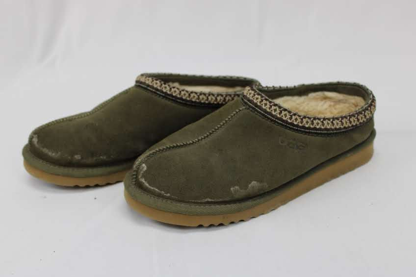 Ugg Tasman lined slipper, olive, moisture discoloration, Women's 9