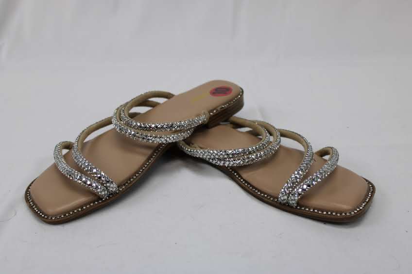 Cushionaire Varda memory foam flat sandal, Women's 10