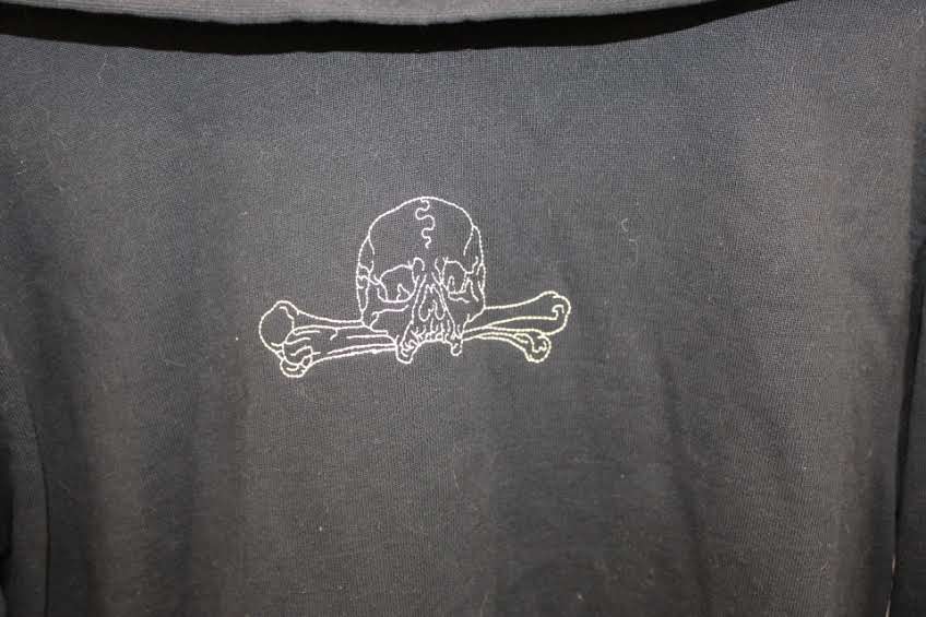 Blackscvle skull and crossbones hooded sweatshirt, Men's M