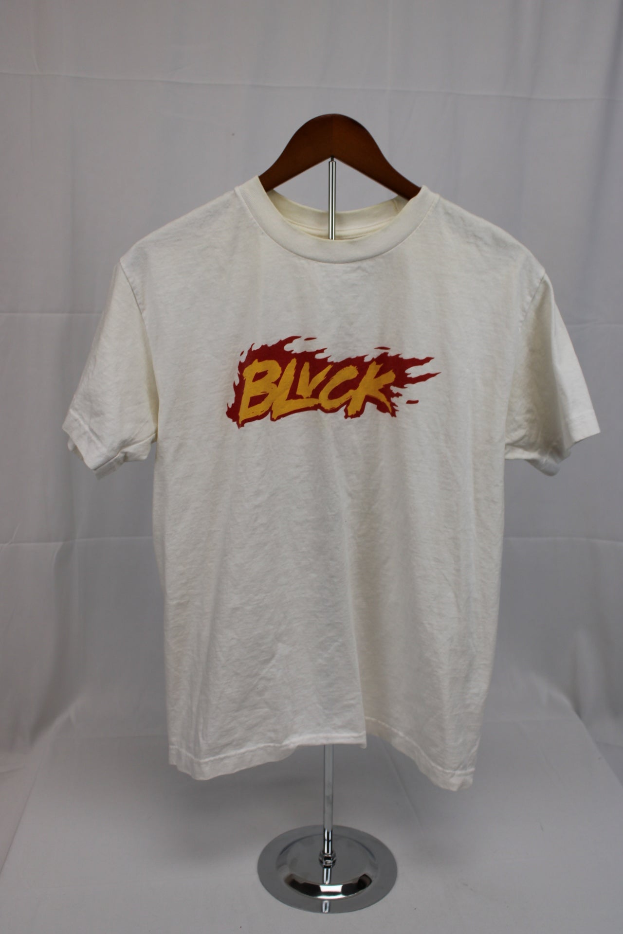 Blackscvle short sleeve graphic t-shirt, Men's M
