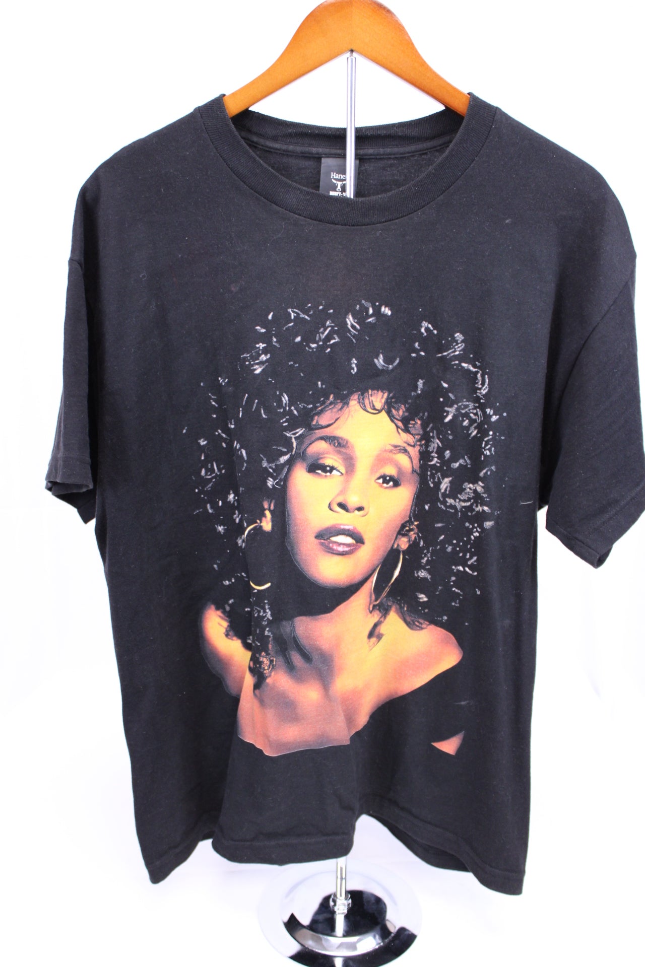 Whitney Houston commemorative graphic t-shirt, Men's L