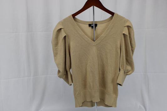 DKNY 1/2 sleeve v-neck top, beige, Women's M