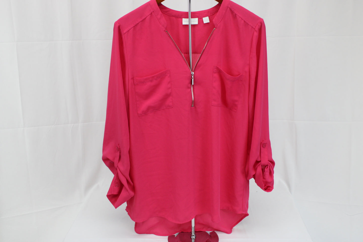 New York & Co. long sleeve flowy blouse, Women's L
