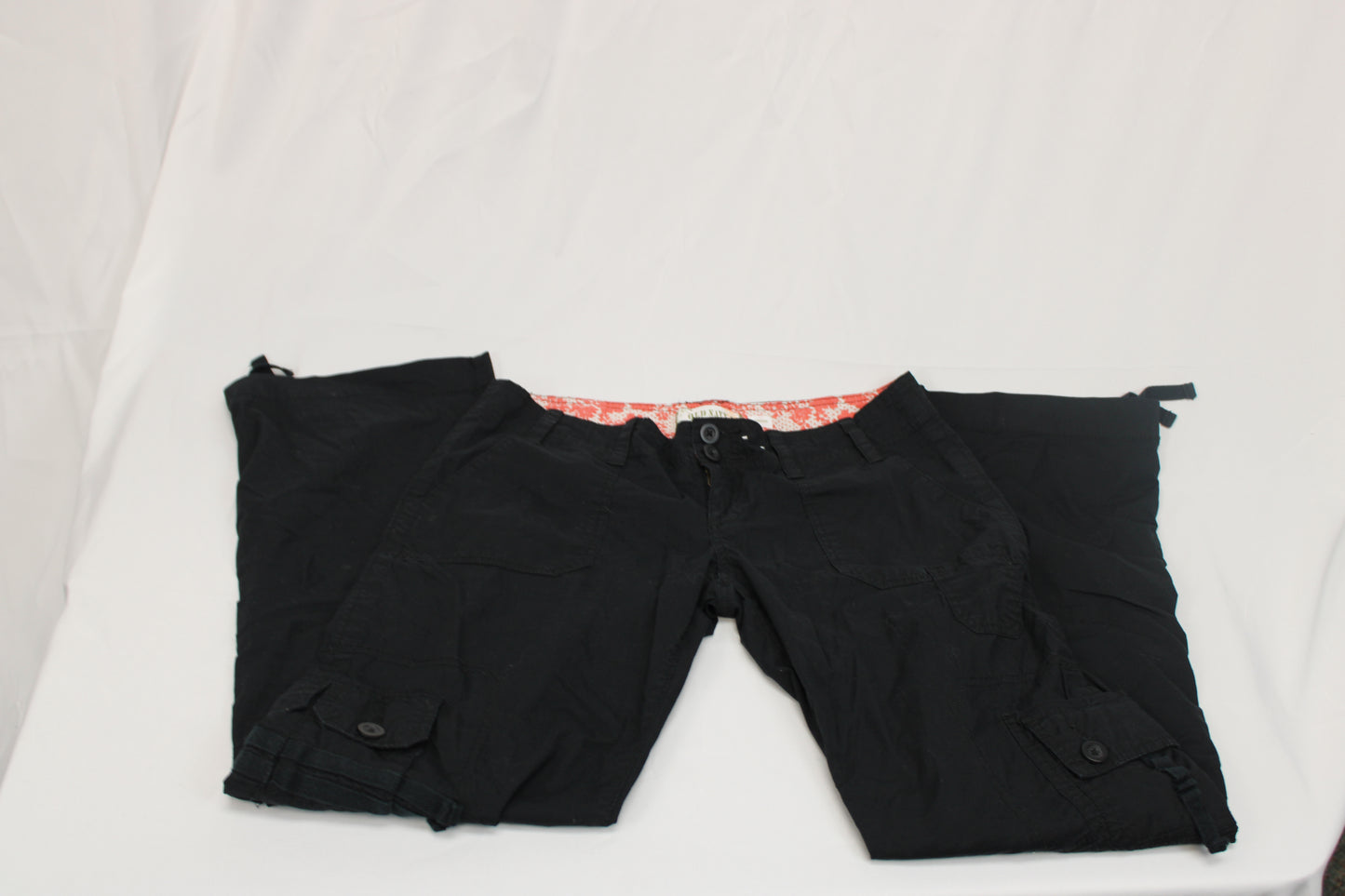 Old Navy Women's Black Cargo Pants, Size M