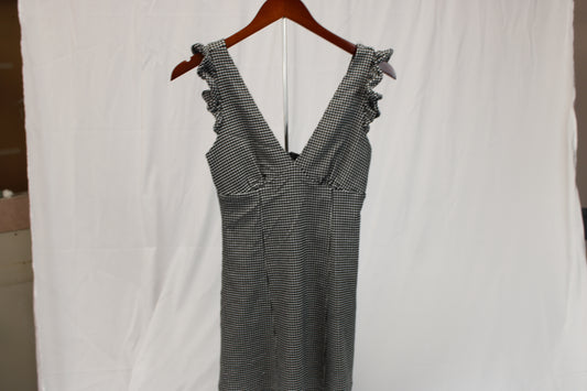 Forever 21 sleeveless black and white checkered midi dress, Women's M