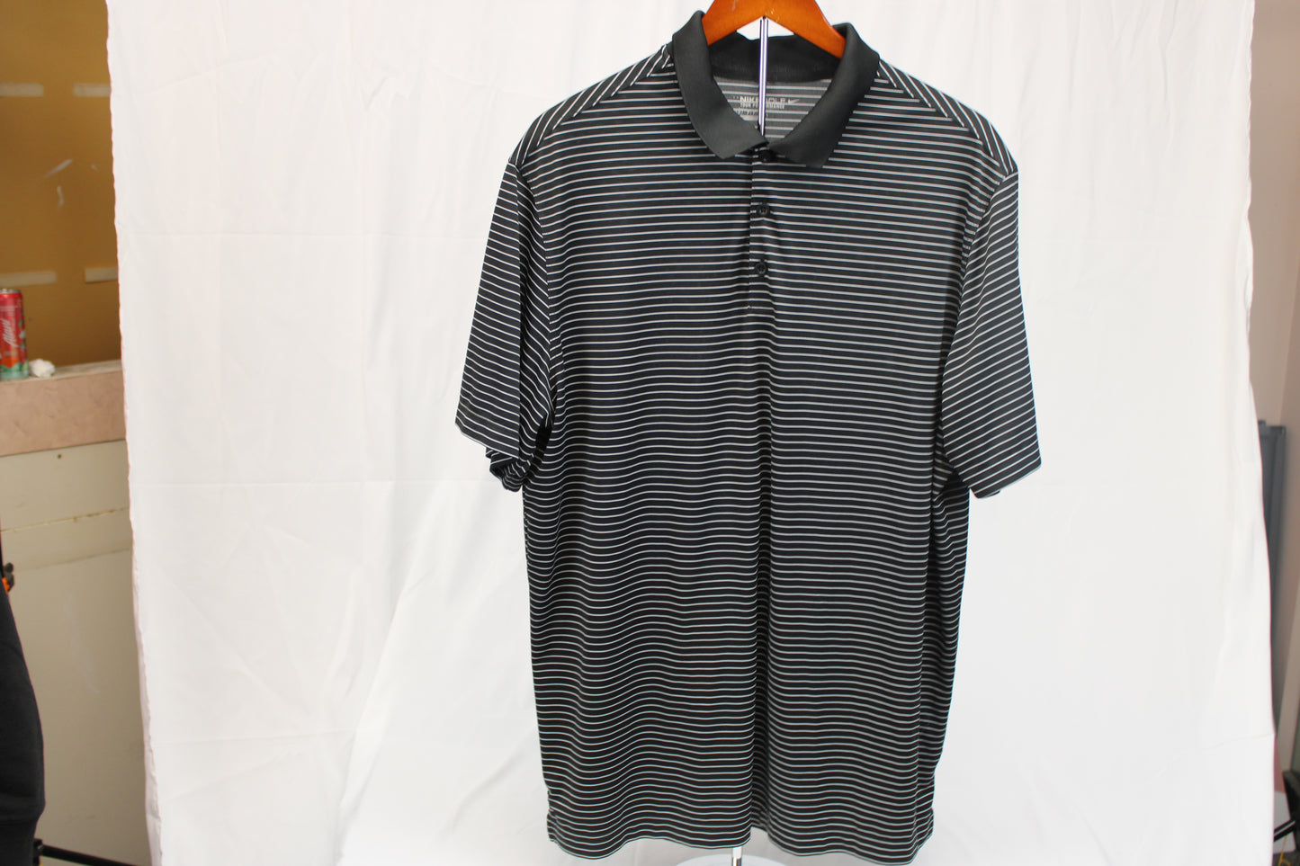 Nike Mens Golf Shirt Black, Size XL