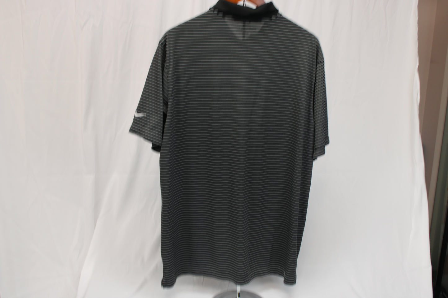 Nike Mens Golf Shirt Black, Size XL