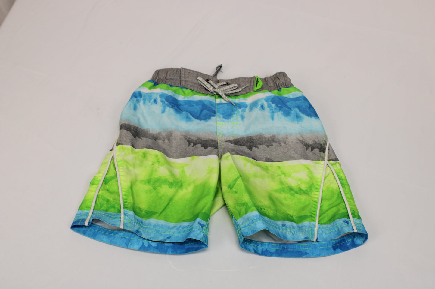 Zeroxposur shark print board short, Boy's 4