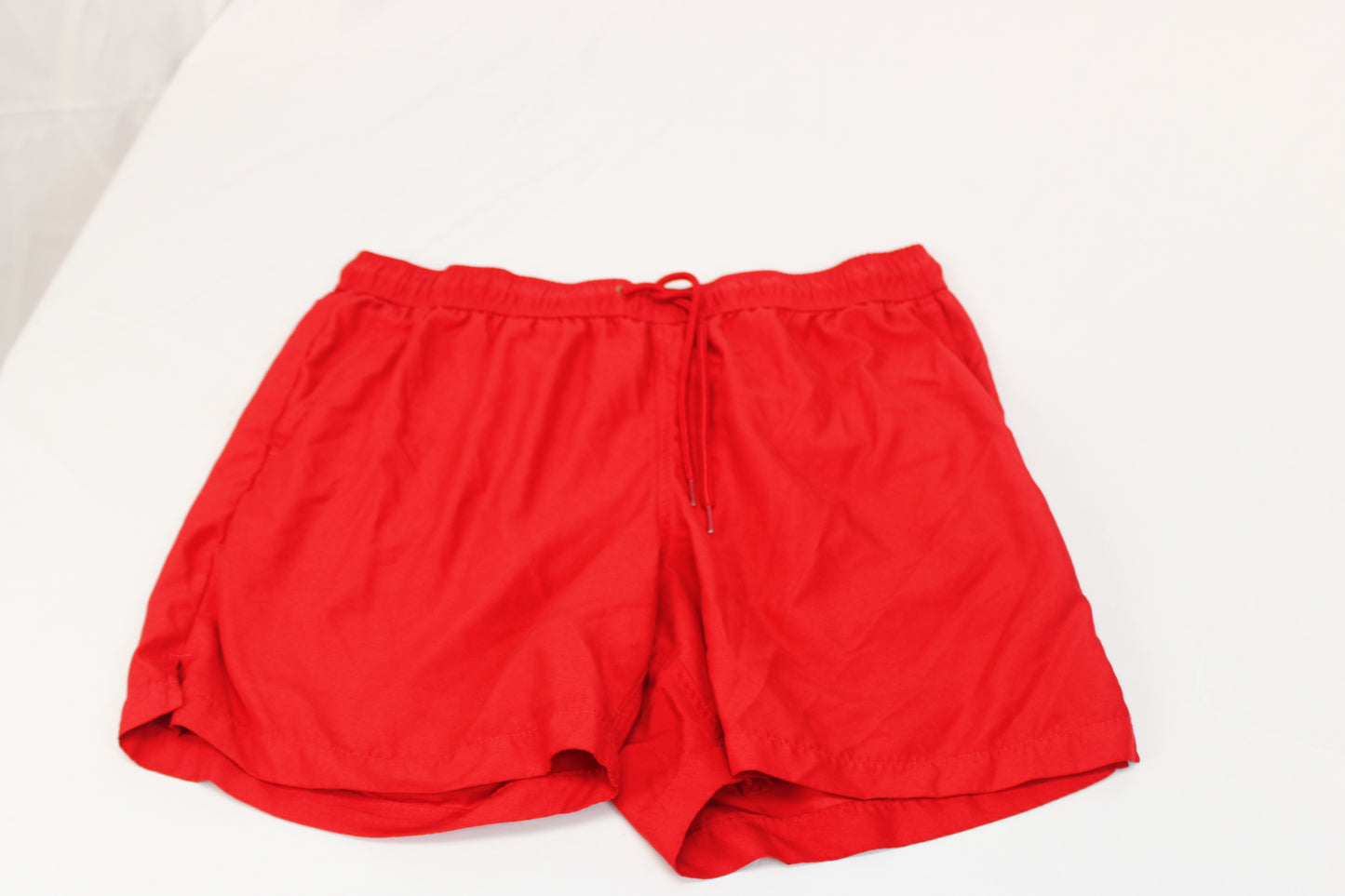Men's classic red drawstring board short, Men's L