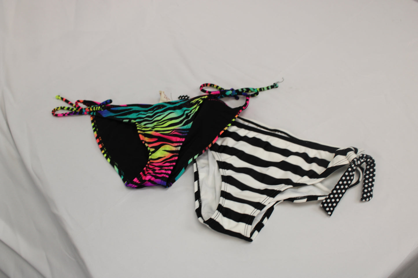 2 piece swim bottoms bundle set, Women's M