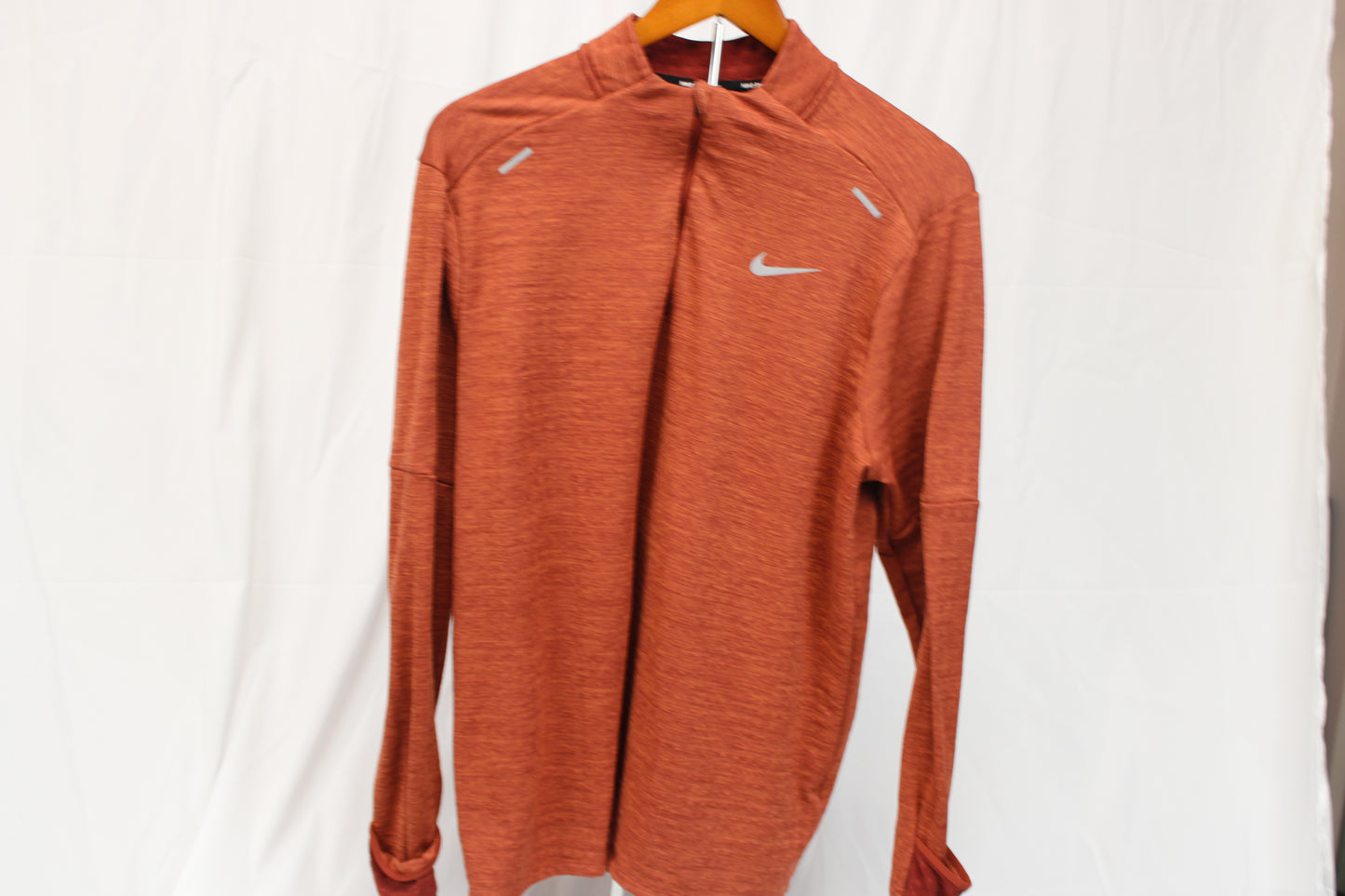 Nike Dri-Fit long sleeve moisture wicking top, Men's L