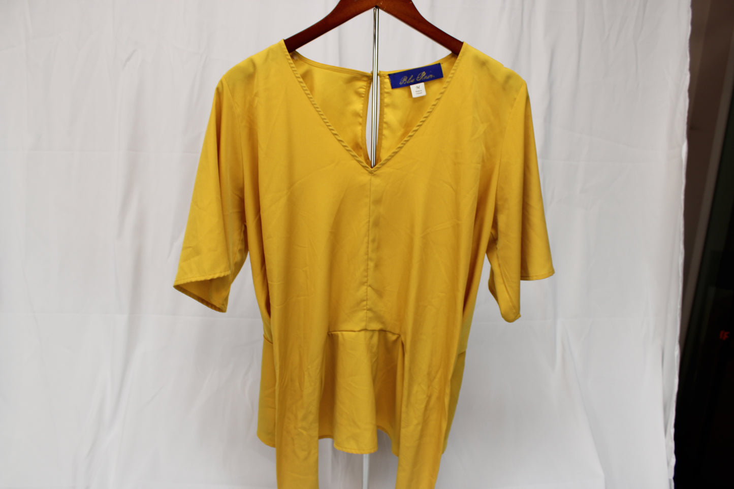 Blue Rain v-neck flowy blouse, yellow, Women's M