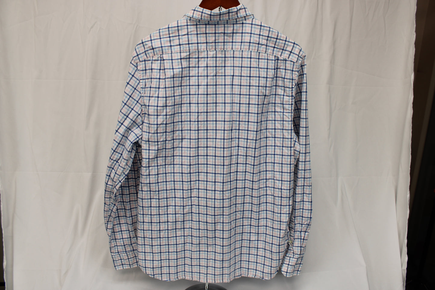 Nautica classic fit, checkered, button down dress shirt, Men's XL