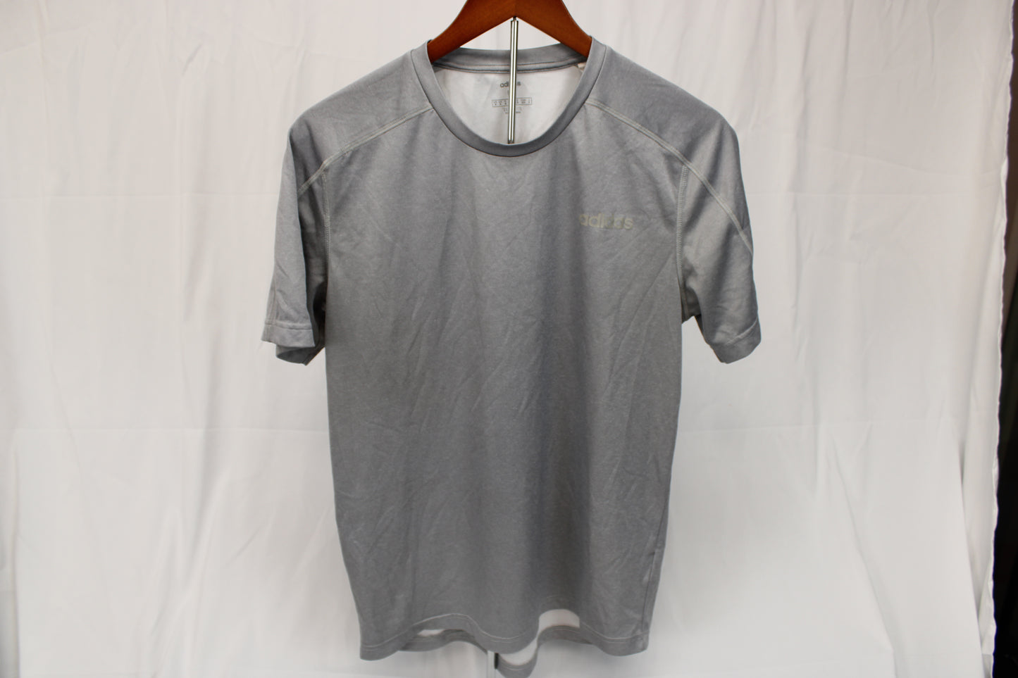 Adidas Climalite short sleeve moisture wicking t-shirt, Men's M