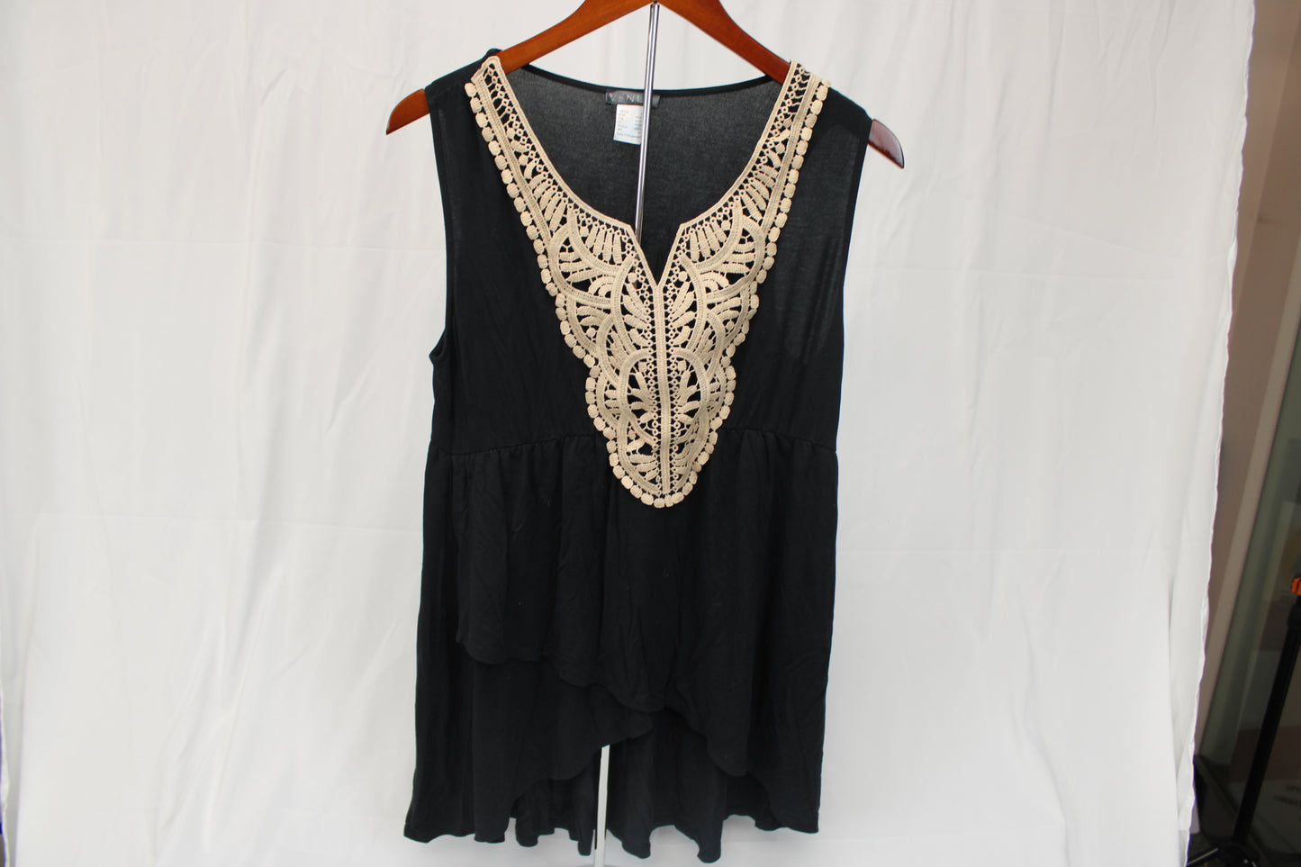 Venus sleeveless blouse, black/cream, Women's M