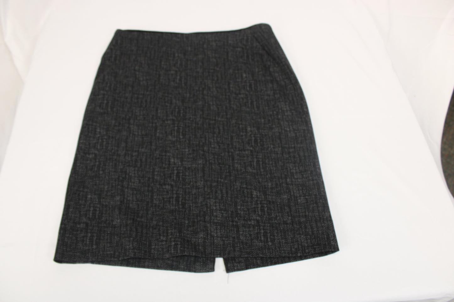 White House | Black Market grey wool skirt, Women's 8