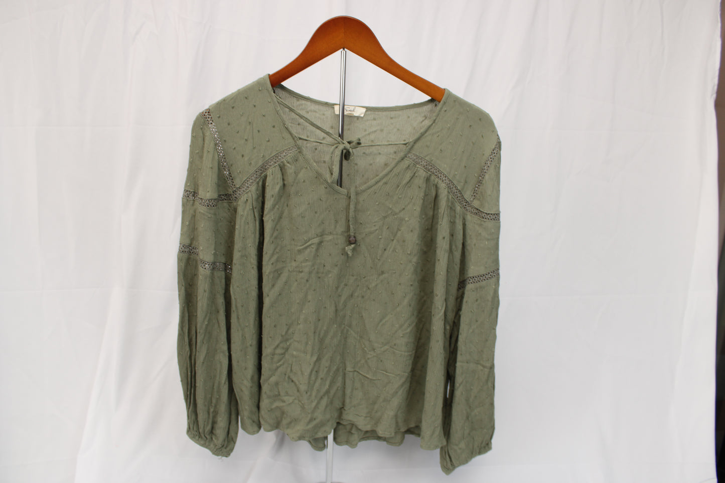 Easel long sleeve v-neck blouse, olive, Women's L