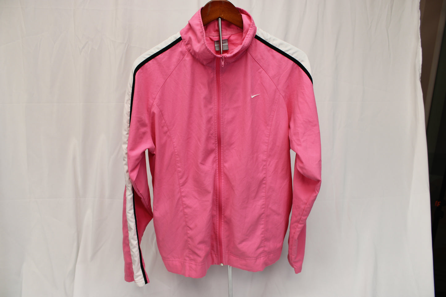 Nike full zip wind breaker nylon jacket, Women's L