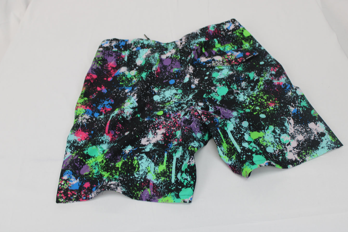 O'Neill paint splatter drawstring board short, Boy's XL