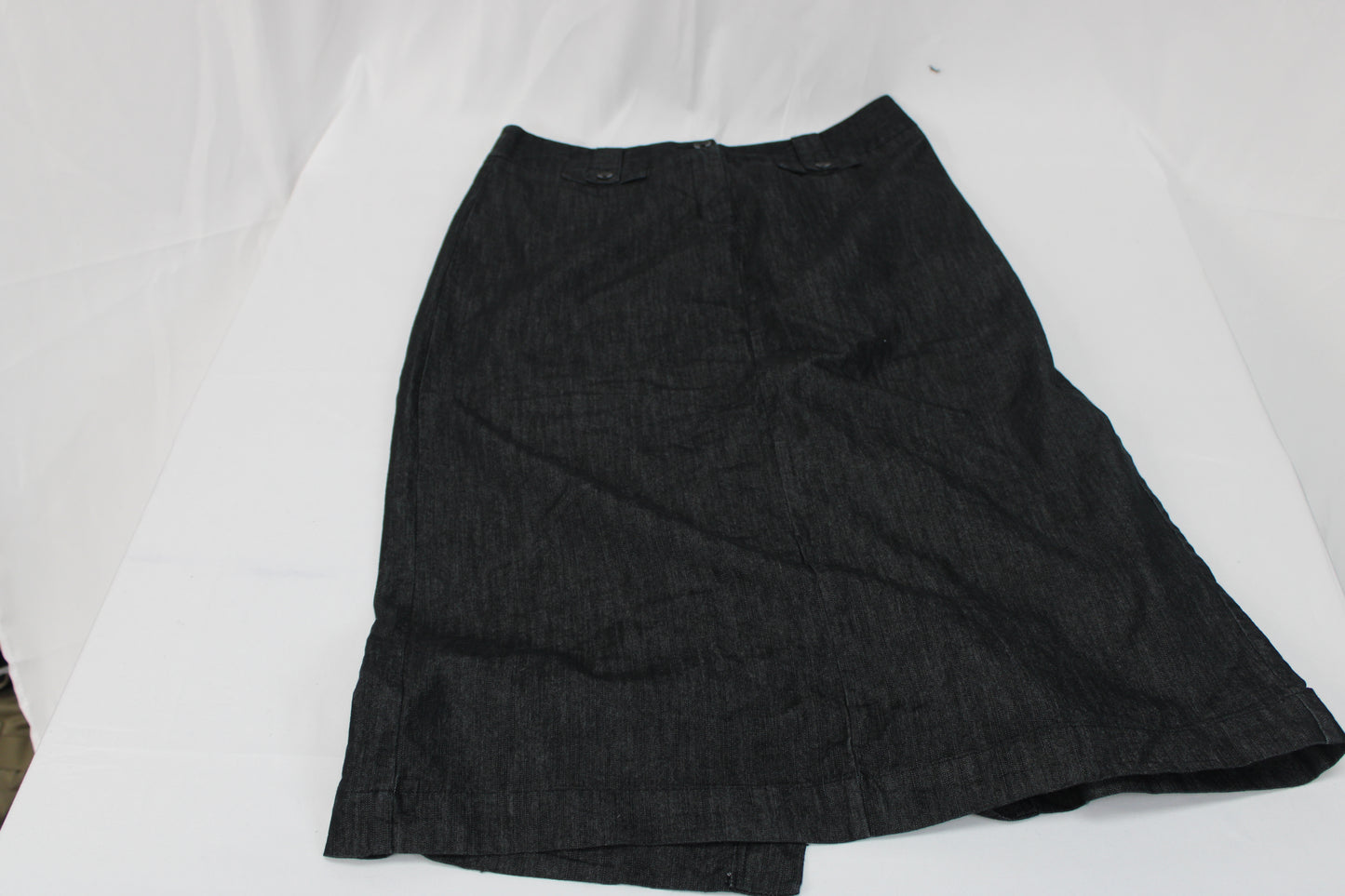 Cato dark wash below the knee denim skirt, Women's 12