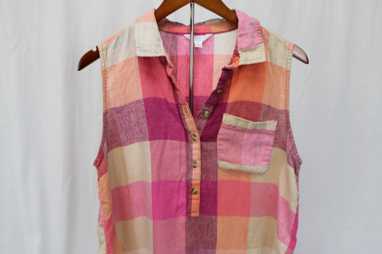 Time & Tru Women's Sleeveless Shirt, Size L