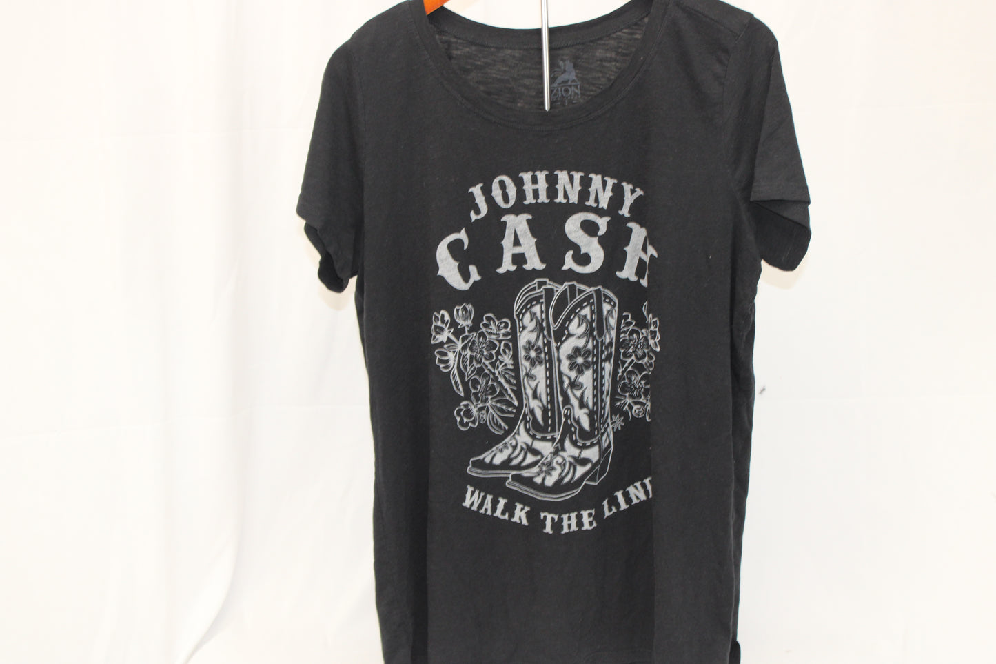 Zion Women's Johnny Cash Tshirt, Size 2X