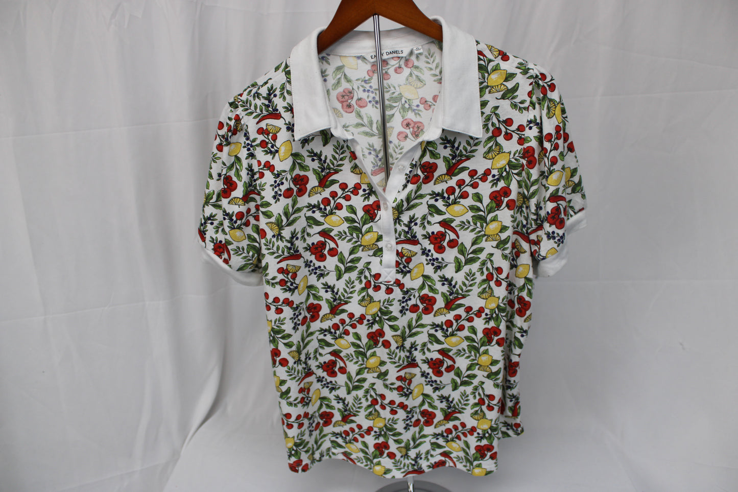 Emily Daniels Women's Collared Shirt, Size XL