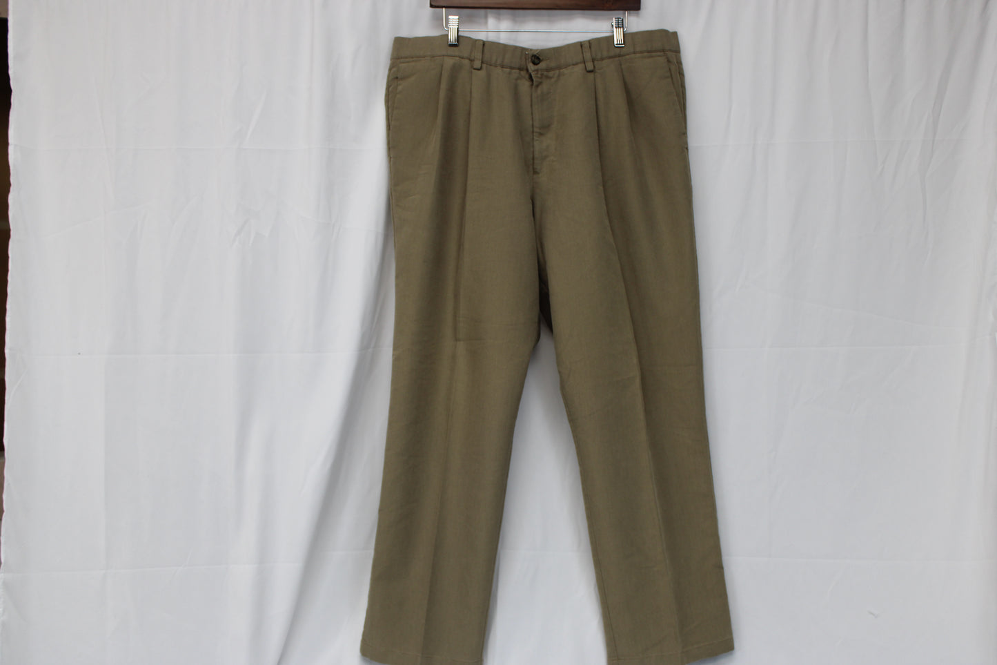 Dockers pleated dress pants, khaki, Men's 42x30