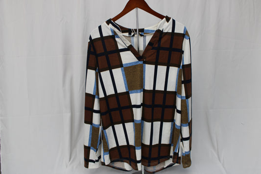 Dokotoo v-neck long sleeve blouse, NWT, Women's L