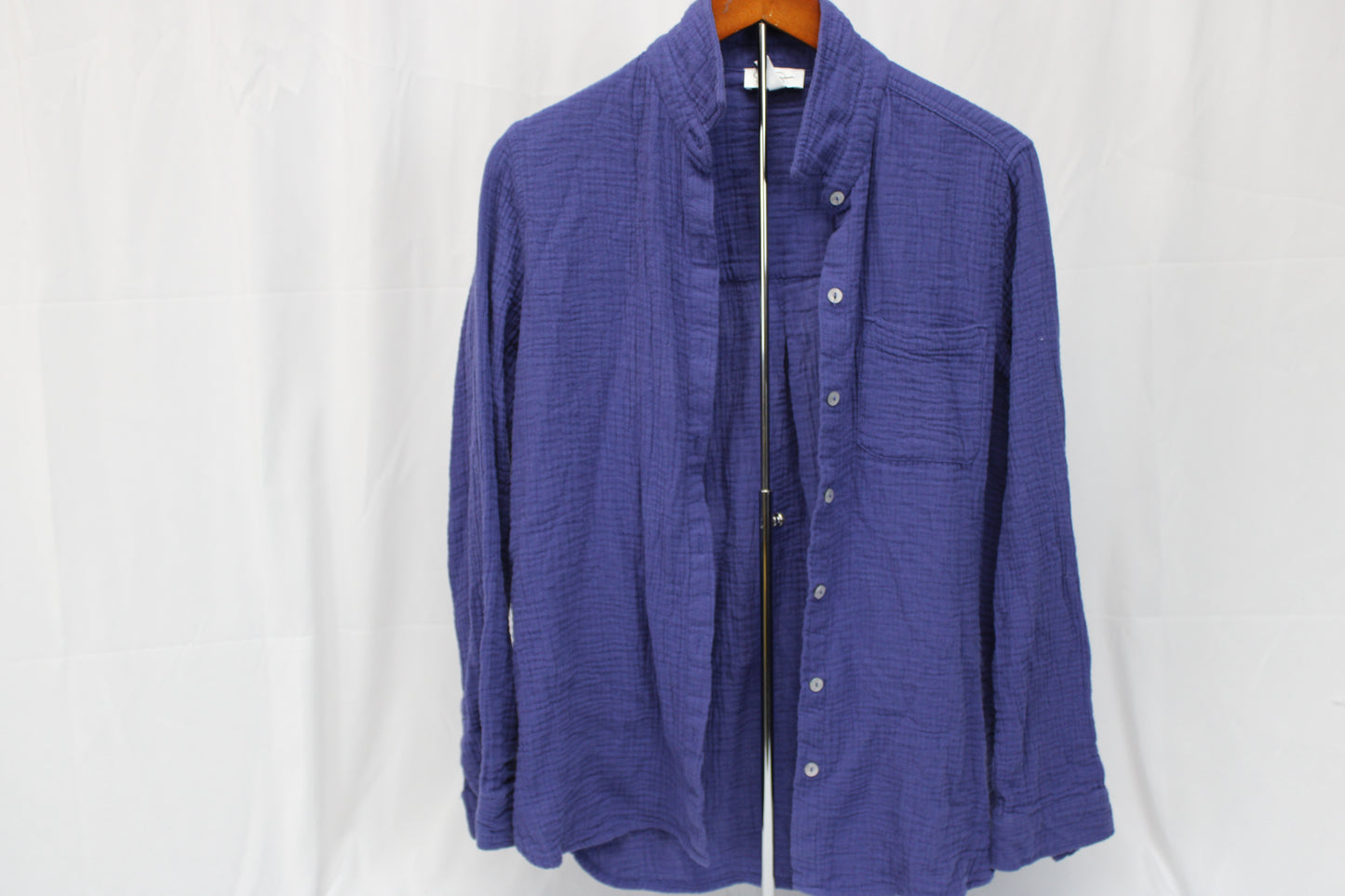 Jessica Simpson linen button down blouse, Women's M