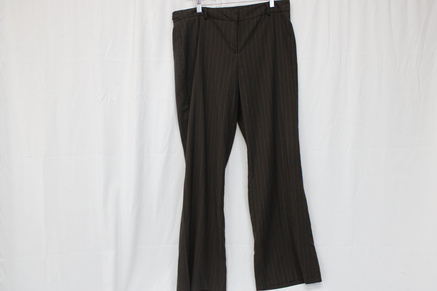 New York & Co straight leg pinstripe polyester trouser pants, Women's 12