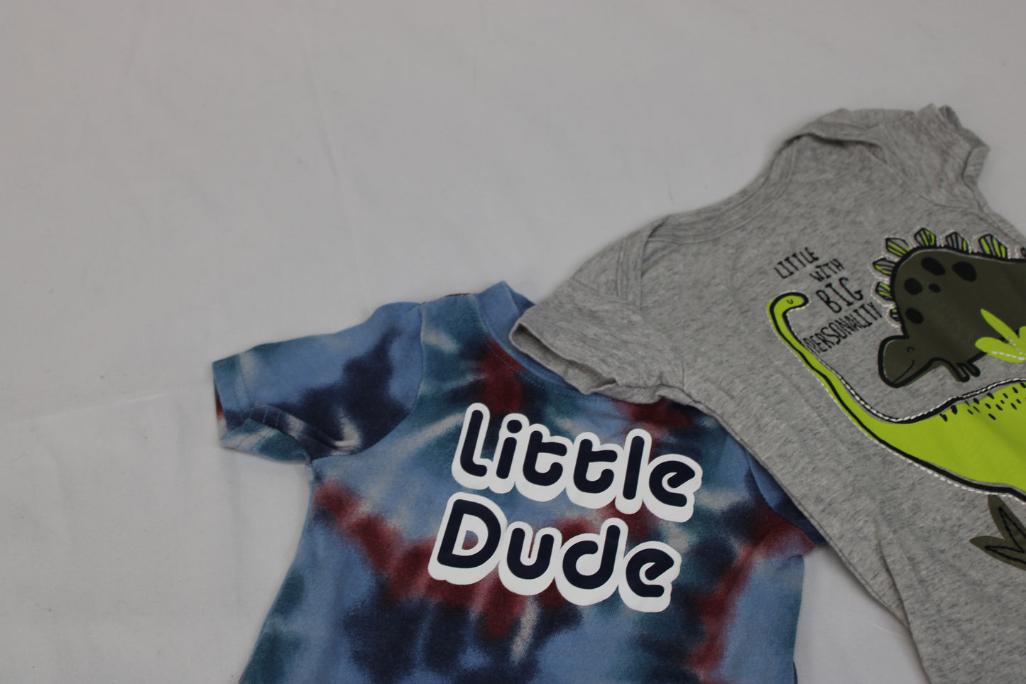 Bundle of 2 onesies, Size 3-6 month