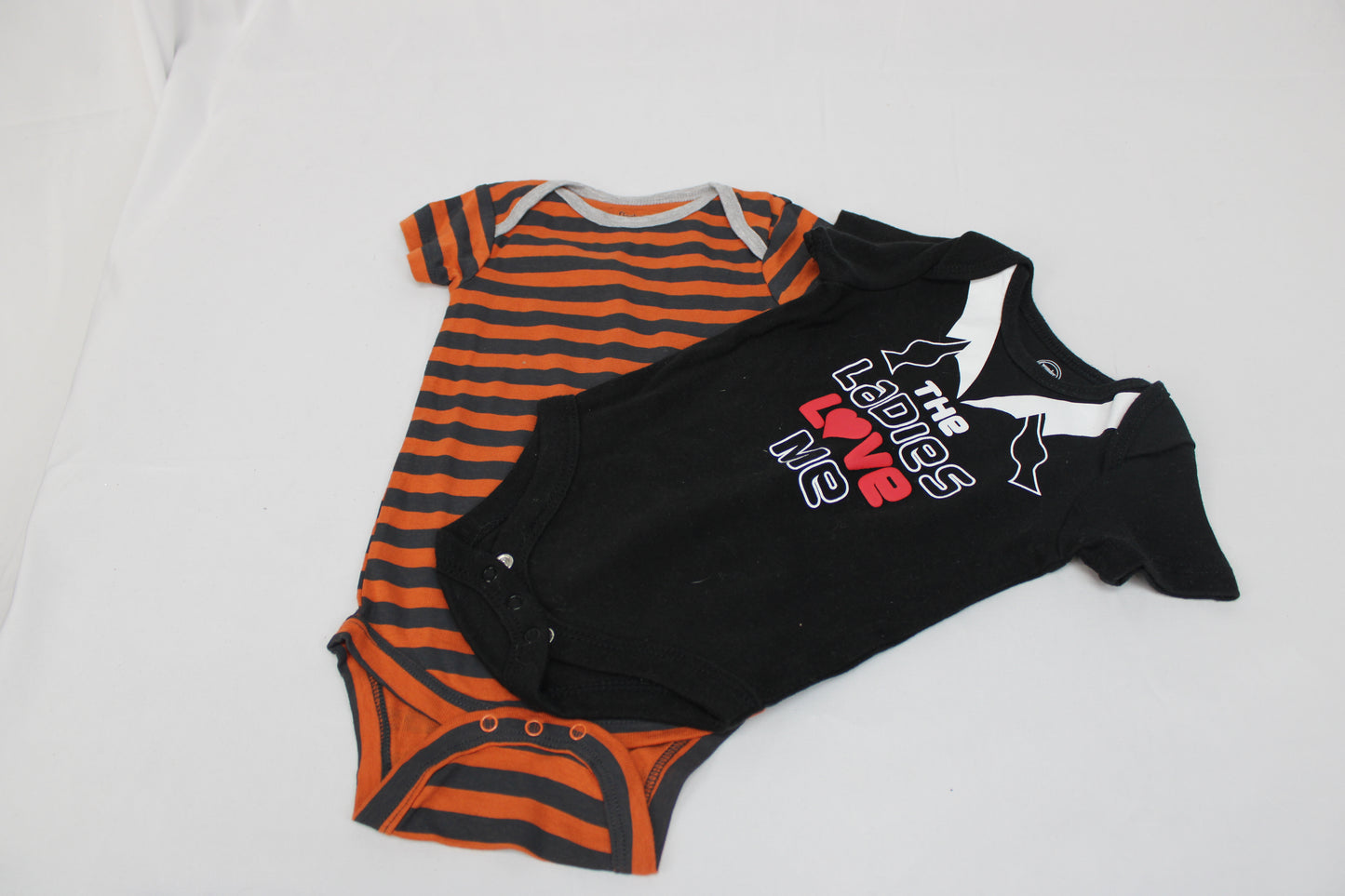 2 pack infant onesies, Size 6-9M