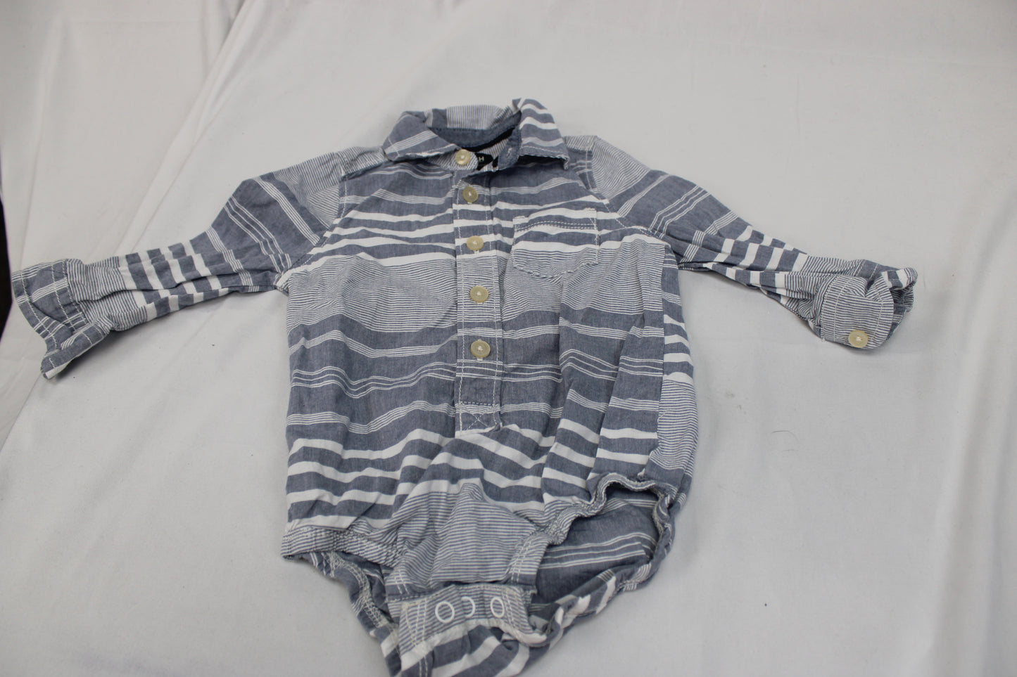 Oshkosh Long Sleeve Button up Infant Onesie, Size 12M
