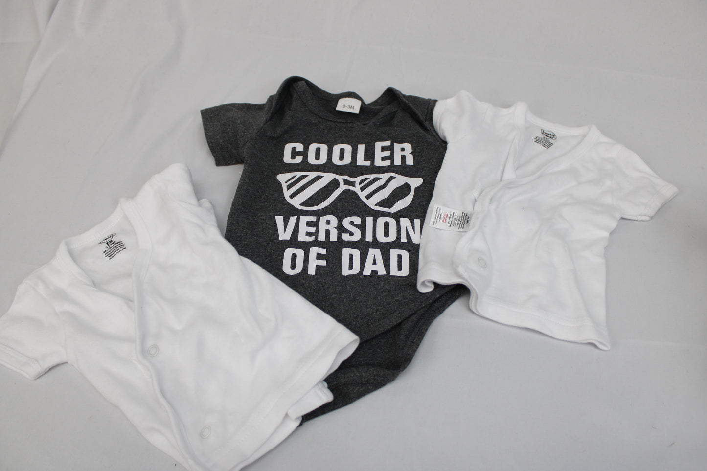 3 piece infant bundle, size 0-3M