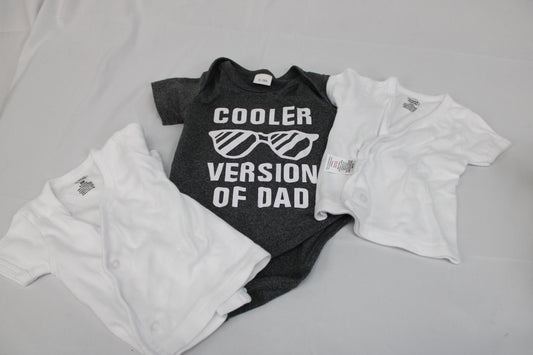 3 piece infant bundle, size 0-3M