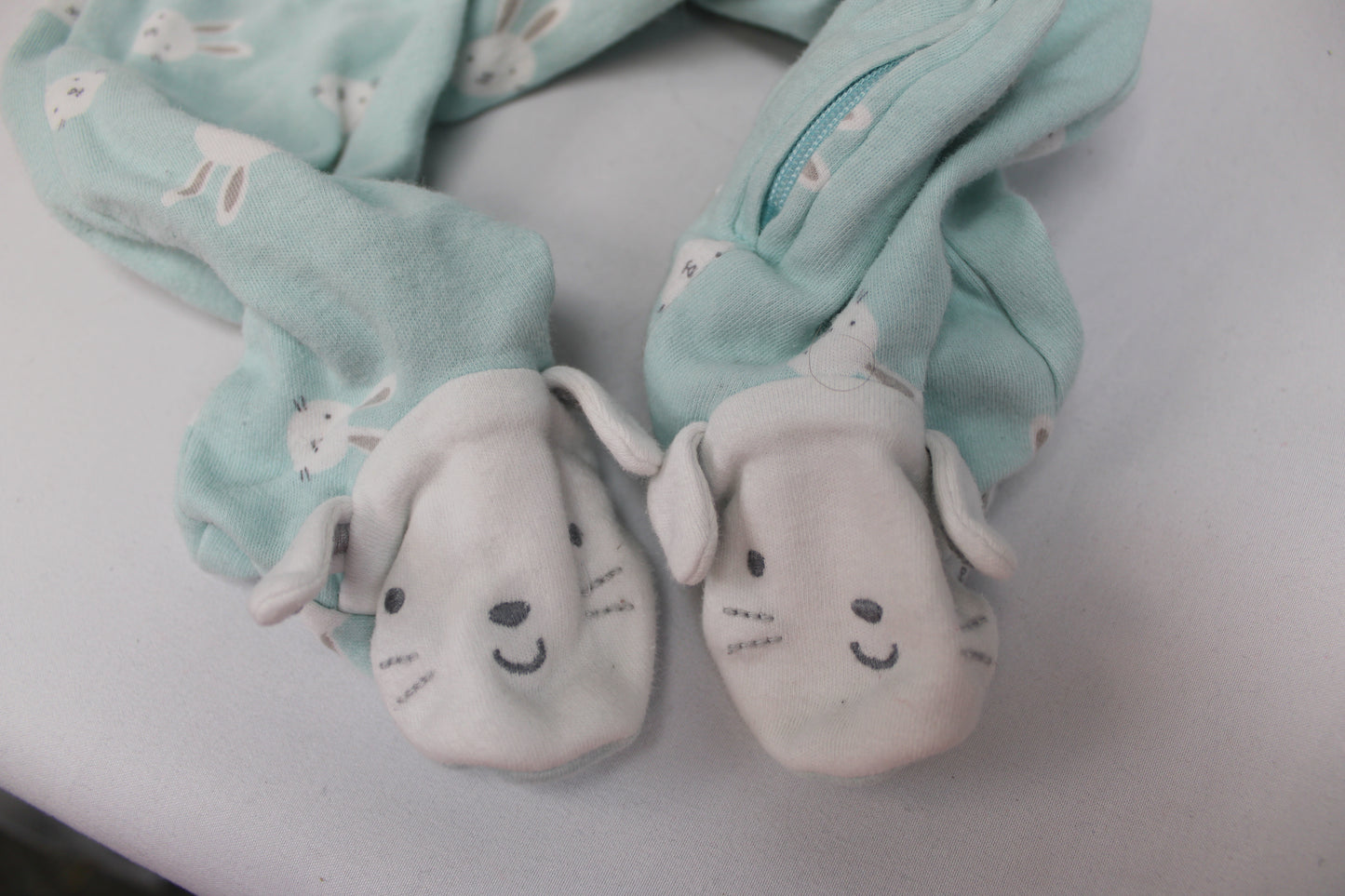 Carter's Infant Sleeper with bunny feet, Size 6M