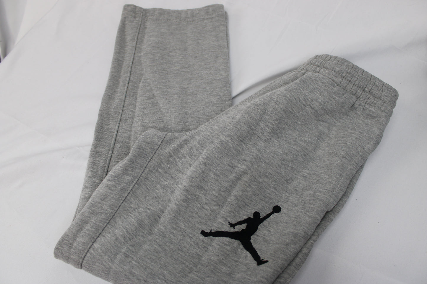 Nike Boys Joggers, Size M