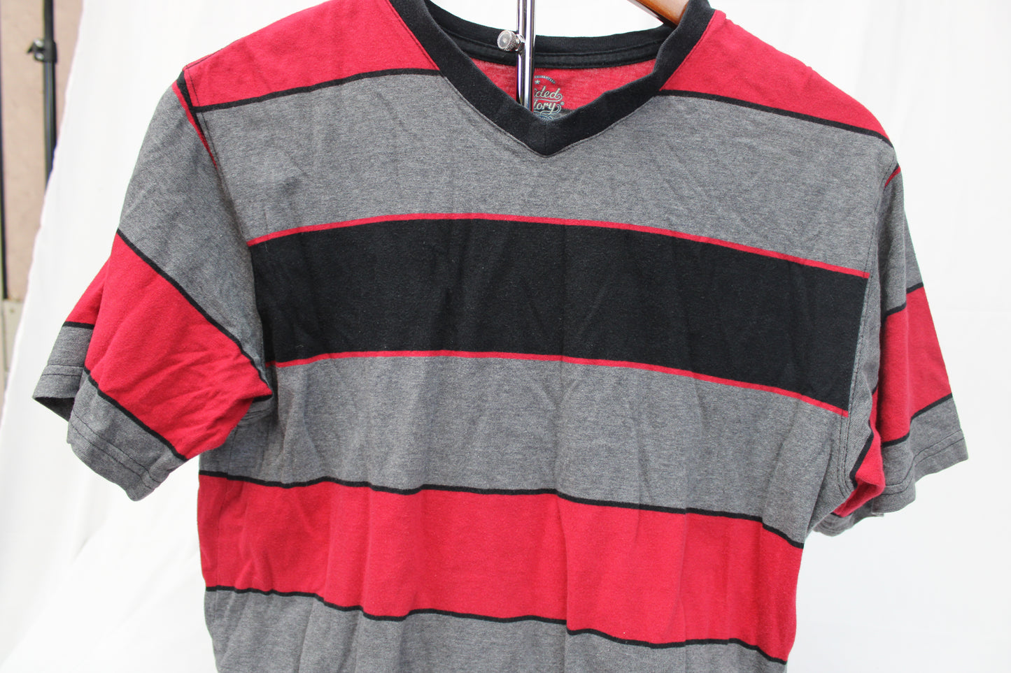 Faded Glory Striped Boys Vneck Tshirt, Size XL