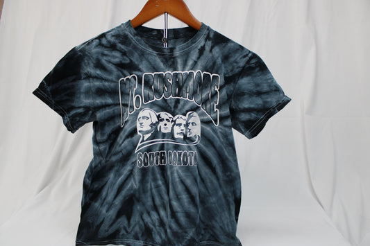 Mount Rushmore Tshirt, Size Youth Small